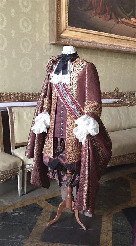 1680 Luis Xiv Baroque Costume For Men Moda Barocca Abbigliamento Storico Abiti Uomo
