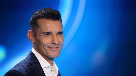 Jesús Vázquez Renueva Su Contrato De Larga Duración Con Mediaset