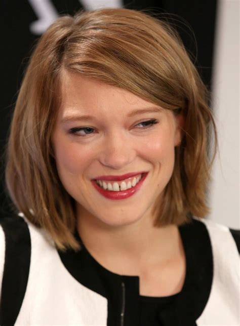 Bobs for woman over 50 with round face. Adele Exarchopoulos Cute Short Bob Haircut for Round Face ...