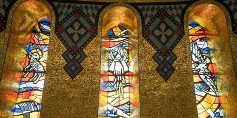 A Guide To Art The Trinity Dome Windows National Shrine Of The