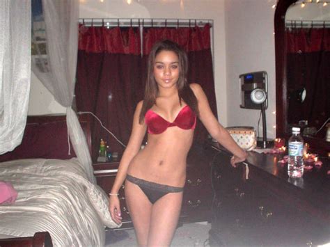 Vanessa Hudgens Old Nude Leaked Photos The Fappening Celebrity Photo