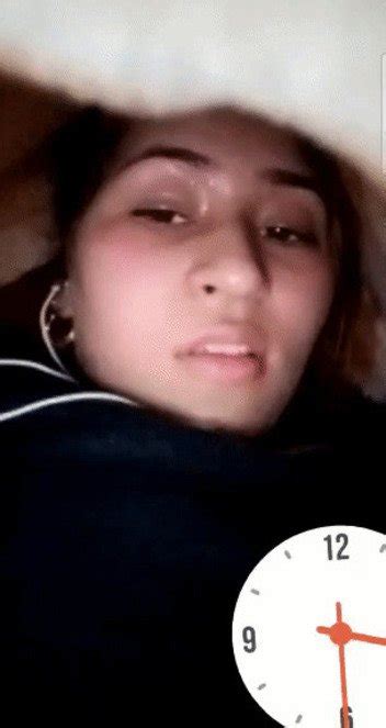 Extremely Cute Paki Girl Xxx Pakistan Com Show Pussy Bf Viral Mms