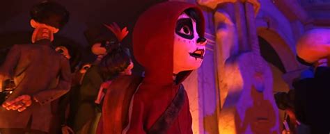 Movie name, release date, wiki and poster with all latest news and updates. Coco (2017) in 2021 | Disney and dreamworks, Coco, Pixar ...