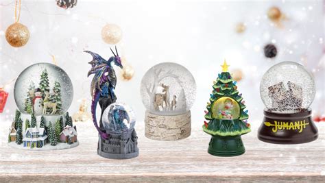 25 Unique Snow Globes To Relive Your Winter Fantasies