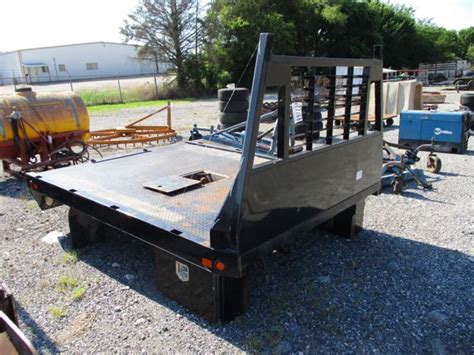 Jandi Hydraulic Bale Spear Truck Bed Lot 137 Farm And Heavy Equipment