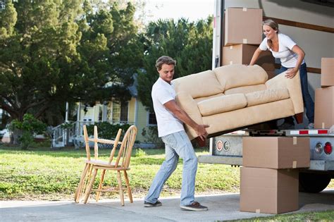 Moving Help Finding The Right People To Help You Move In Seattle