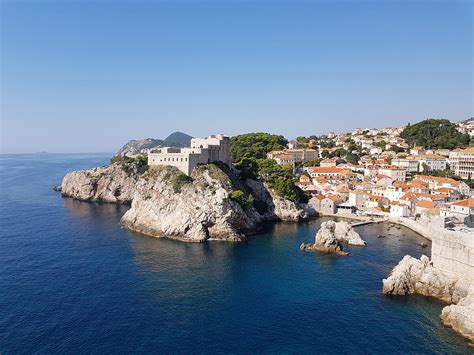 Dubrovnikkroatien Dubrovnik Perle Der Adria Oder Tourismus Alptraum