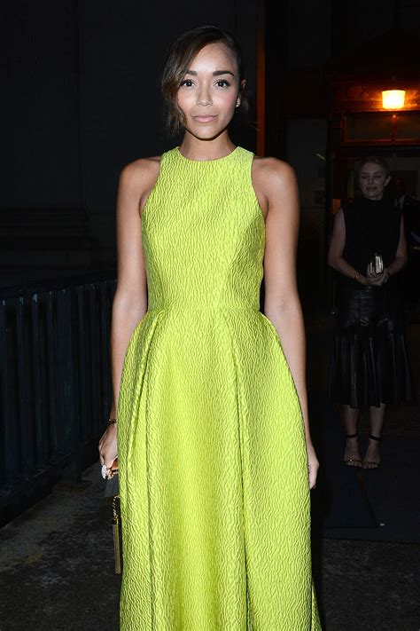Ashley Madekwe Monique Lhuillier Fashion Show Spring 2016 Nyfw In Nyc