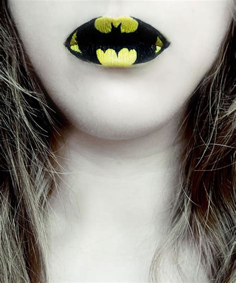 15 Fun And Creepy Lipstick Ideas For Halloween