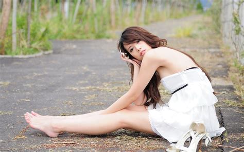 Download Feet Brunette High Heels Barefoot Long Hair White Dress Dress Oriental Woman Asian Hd