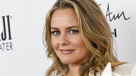 Alicia Silverstone Poses Nude For Peta I D Rather Be Naked Than Wear