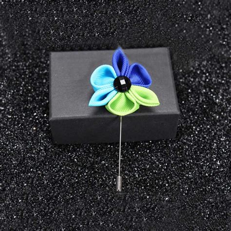 Mdiger Fashion Flower Lapel Pin Black Crystal Multi Color Floral