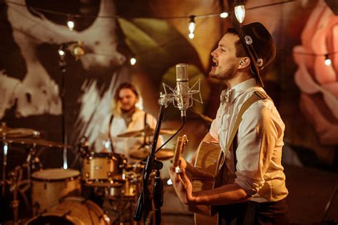 We're rooted in jazz standards and music from the 1920s and 30s, but we're experts at branching out; Why you should hire a live wedding band for your big day