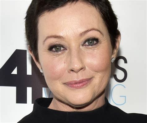 She is known for her roles as jenny wilder in little house on the prairie, maggie malene in gi. Shannen Doherty steps out on red carpet after finishing chemo | Now To Love