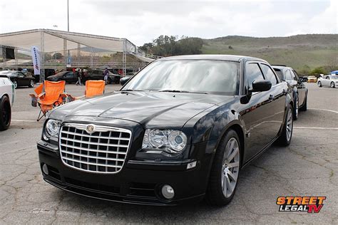 Car Feature 2006 Chrysler 300c Srt8 Is The Ultimate Modern Sleeper