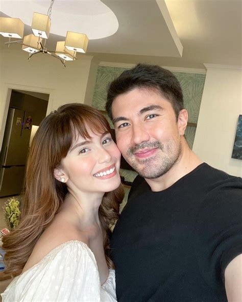 Thehowhows Adorable Snaps Of Newly Engaged Couple Luis Manzano And
