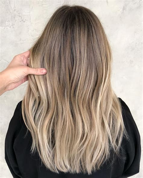 sweet cream ♥️ balayage straight hair blonde hair with highlights balayage hair