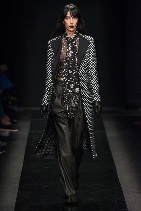 Emanuel Ungaro Fall 2015 Ready To Wear Collection Gallery Style