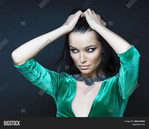 Young Pretty Brunette Image And Photo Free Trial Bigstock