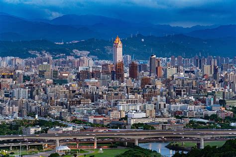 City Buildings Cityscape Taipei Taiwan Hd Wallpaper Peakpx