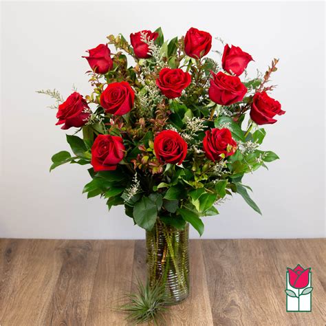 Valentines Beretanias Premium Red Rose Masterpiece 30 Larger