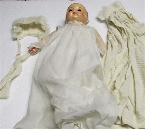 Vintageantique Effanbee Flirty Eyes 17” Baby Doll Composition And Cloth