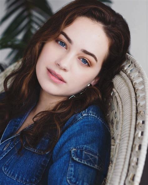 Mary Mouser Personal Pics Https Ift Tt Tvdlcq Female Celebrity Crush