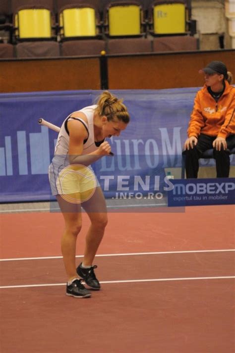 Simona halep is a romanian professional tennis player. Tenis.info.ro - GALERIE FOTO/ Simona Halep la Masters ...