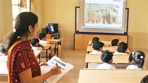 Kerala First Indian State Digital Classroom മുഴുവൻ പൊതുവിദ്യാലയങ്ങളിലും
