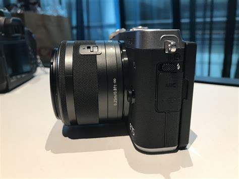 It's the successor to last year's 750d, and sits just below the 77d, which is a replacement for the 760d. Canon EOS 800D, EOS 77D, and EOS M6 now available in ...