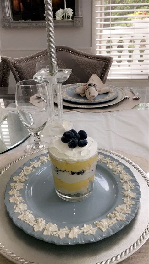 Whether topped with fresh berries or frosted to perfection, these angel food cakes make a great dessert that everyone will love. QUICK AND EASY .Angel Parfait. Diced Angel Food Cake Jello ...