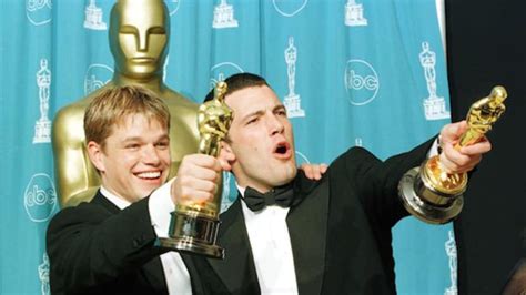 25 Memorable Photos From Oscar Ceremonies Past Mental Floss