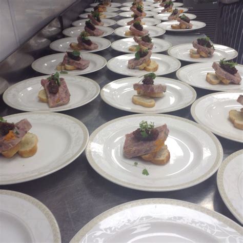 It was only then that i learned that they don't call it 'head cheese' in the uk but 'brawn'. Ham hock terrine starters #weddingbreakfast | Food drink ...