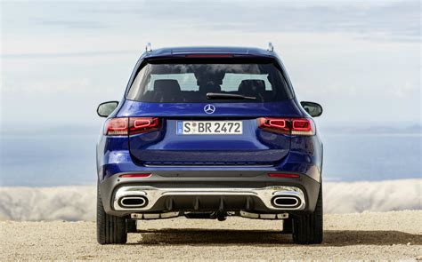 In many ways, the audi q3 splits the difference between mercedes and bmw. 2020 Mercedes-Benz GLB-Class: prices, engines, practicality, rivals and release date