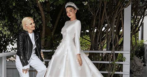 Check spelling or type a new query. The Making of Miranda Kerr's Dior Wedding Gown - Savoir Flair