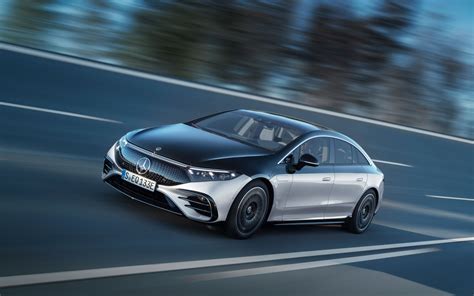 With Flagship Electric Car Mercedes Takes Fight To Tesla Reuters