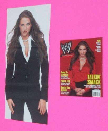 Wwf Magazine Holiday 2002 Stephanie Mcmahon Strong And Sexy Exclusive