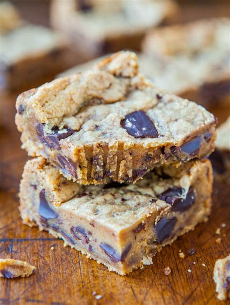 Peanut Butter Chocolate Chunk Cookie Bars Averie Cooks