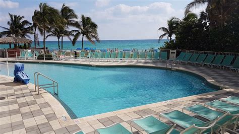 Doubletree Resort And Spa By Hilton Hotel Ocean Point North Miami Beach