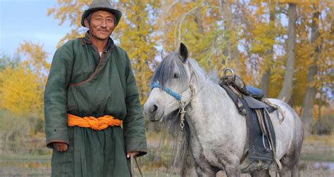 Visit Genghis Khans Homeland Tour By Nomadic Of Blue Sky Code 040805