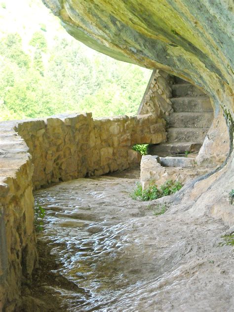 fede luoghi sacri e pellegrinaggio in abruzzo guida turistica d abruzzo