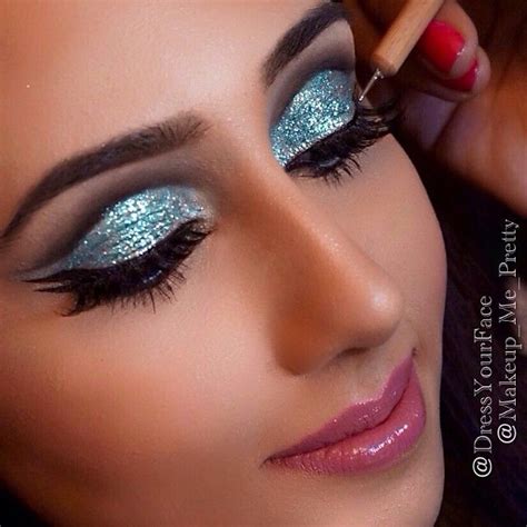 Blue Glitter Eye Look With Images Pretty Eye Makeup Makeup Turquoise Eyeshadow