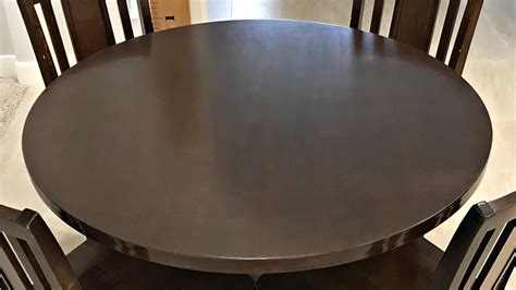Build this table from one sheet of plywood. Easy DIY Round Table Top - from Plywood Circles Cut with a ...