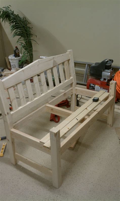 Do it yourself construction plans to make a bench for inside or in the garden. Ana White | Garden Bench!! - DIY Projects