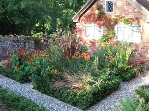 Small Space Landscaping Tips Hunker