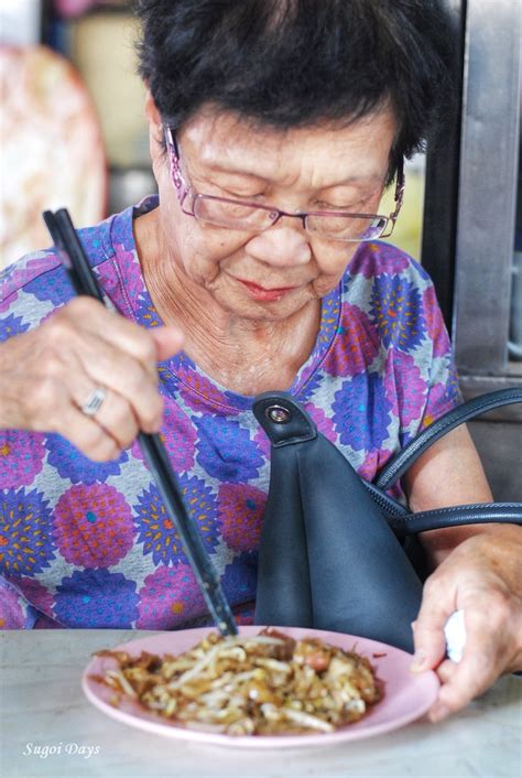 This recipe is only 639 calories per serving. Sugoi Days: Duck Egg Char Kuey Teow, Cecil Street Market ...