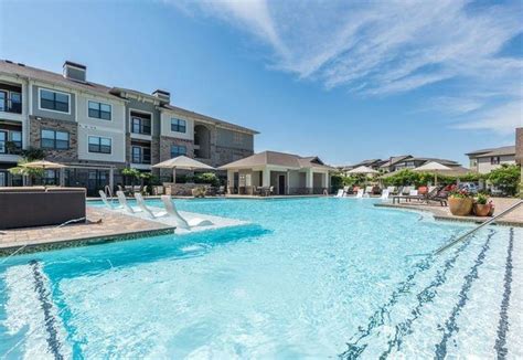 The two bedroom apartments collection in west chase southwest houston includes two different apartment plans for a variety of lifestyles. 3 bedroom in Houston TX 77094 - Apartment for Rent in ...