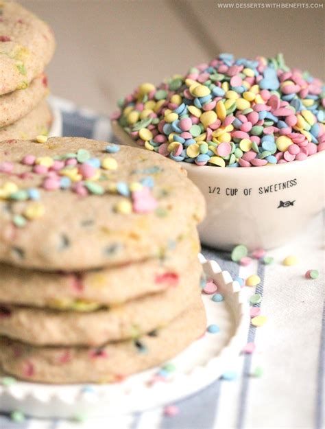 Regardless of whether or not you celebrate, i think it's the best excuse to whip up a healthy valentine's day dessert…and if you're like me this involves something with. Desserts With Benefits Healthy Funfetti Sugar Cookies recipe (all natural, sugar free, gluten ...