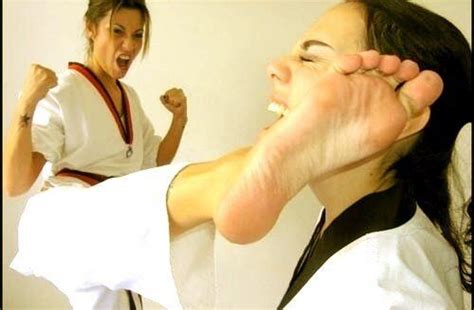 Feet In The Face Female Martial Arts Pinterest Martial Arts