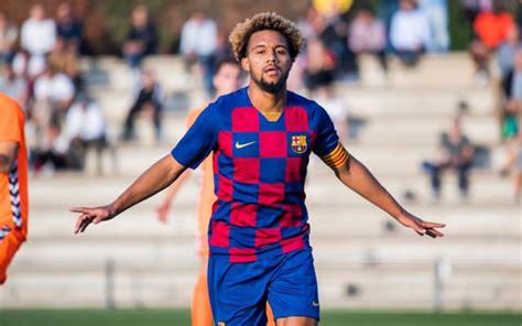 Konrad de la fuente 2020/21 season highlights | barcelona b. Konrad de la Fuente's Barcelona turnaround and likely debut